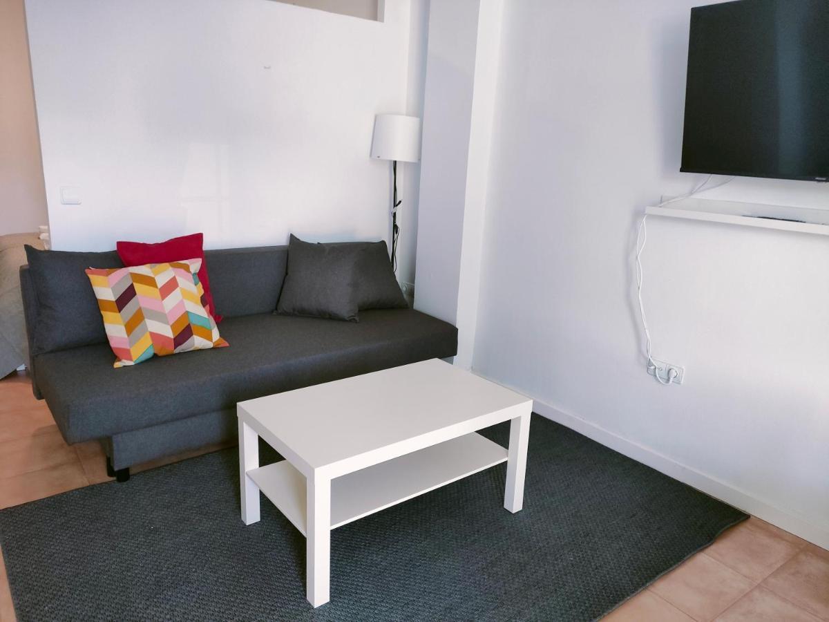Centro Bernabeu Wizink Feria Aeropuerto Apartman Madrid Kültér fotó